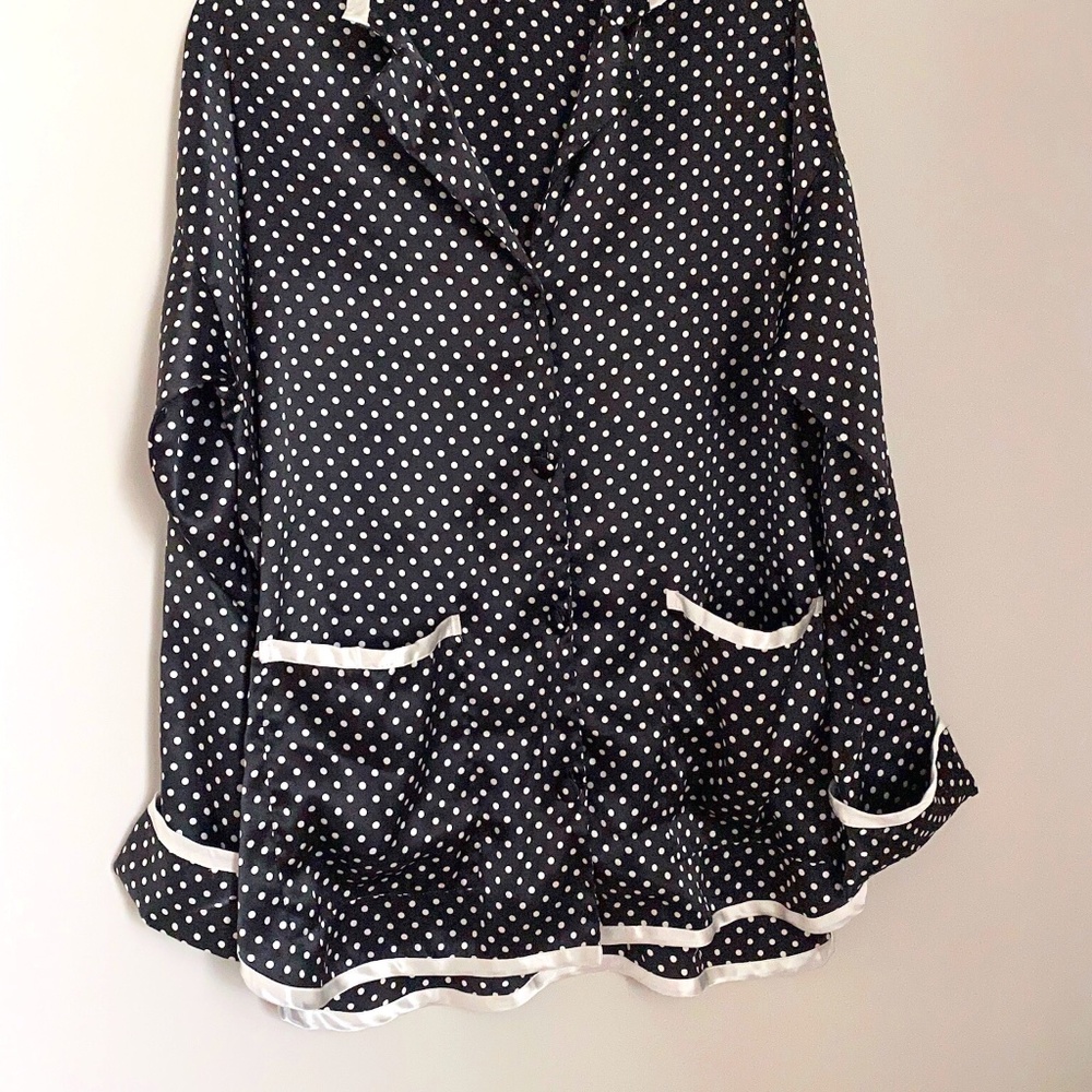 Victoria’s Secret women long sleeve sleep shirt polka dot